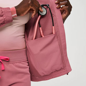 Usine personnalisé gommage Anti-rides veste uniforme d'hôpital Stretch uniformes d'allaitement vestes de gommage médical ensembles d'infirmière - Product Image 6