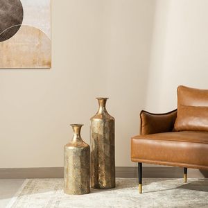 Hotel Style <b>Gold</b> Metal <b>Vase</b> Futuristic Custom Design Abstract Sculptural Metal <b>Vase</b> Avant-Garde Home Accent flower <b>vase</b> - Product Image 4