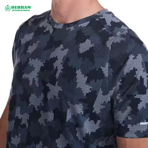 Camiseta de Hombre 100% Poliéster con Serigrafía, Logotipo Personalizado en la Parte Delantera, Talla Grande, Tela Suave, Gruesa, Transpirable, Corte Holgado - Product Image 4