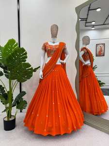 Lehenga Choli de Diseño con Bordado de Lentejuelas en Faux Georgette para Novia, Ropa Nupcial Económica de Calidad de Exportación - Product Image 3
