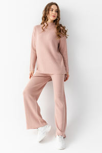 Ensemble de survêtement deux pièces en tricot pour femme Ensemble pull et pantalon surdimensionnés à col roulé uni de haute qualité Tricots texturés doux - Product Image 5