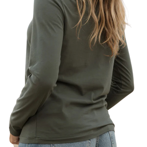 Camiseta de Manga Larga con Cuello en V para Mujer, Color Verde Bosque, 100% Algodón Orgánico de Lujo, Preencogido, Certificado GOTS, Ajuste Clásico, Suave y Premium - Product Image 6