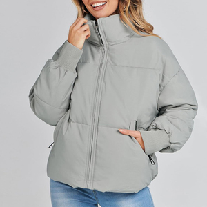 Nueva chaqueta acolchada de poliéster rellena de burbujas transpirable con logotipo bordado personalizado de plumas cálidas para exteriores de invierno de talla grande - Product Image 1