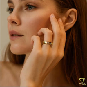 Hermoso anillo de diamantes redondos florales hecho en oro de 18/14/10 KT tachonado con diamantes brillantes cultivados en laboratorio para el regalo de cumpleaños - Product Image 4