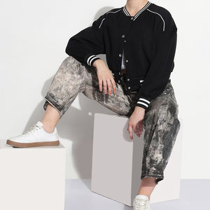 2025 veste d'université professionnelle pour femmes de meilleure qualité nouveau Design pour vêtements d'hiver vente chaude à bas prix traitement tricoté - Product Image 2