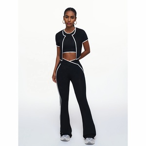 Nouveautés : Ensembles de yoga 3 pièces, vêtements de sport pour femmes, tenues de fitness, ensembles de vêtements actifs pour femmes, nouveaux designs 2025 - Product Image 1