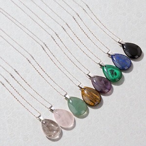 Collier avec pendentif en argent sterling 925 et pierre précieuse naturelle Larvikite - Bijoux faits à la main par un fournisseur - Product Image 4
