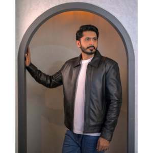 Veste en cuir noir SF001 imperméable réversible, style vintage streetwear, fermeture éclair verticale, taille XS pour l'automne et le printemps - Product Image 1