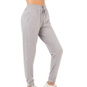 Pantalones de chándal femeninos de alta calidad con bolsillos básicos Pantalones de chándal sueltos de entrenamiento de invierno con estilo frontal plano - Product Image 4