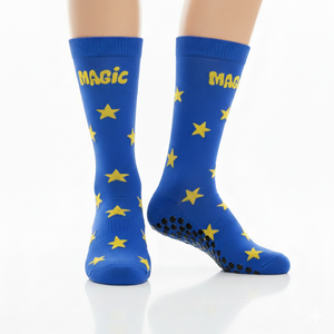 Chaussettes de sport antidérapantes pour hommes et femmes avec tissu éponge et logo personnalisé, chaussettes de football antidérapantes avec impression en silicone - Product Image 3