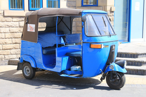 Tricycle motorisé fermé pour passagers, taxi indien Tuk Tuk, auto-rickshaw, vente chaude - Product Image 4