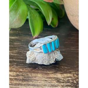 Anillo Mira Paymenta de Plata de Ley Turquesa con Incrustaciones de Acero Inoxidable y Moissanita, Marca Privada, Regalo Perfecto para 10.5 - Product Image 3