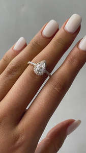 Exquis à la mode 18K or pur luxueux bagues de fiançailles bijoux fins poire brillant laboratoire cultivé Solitaire bague de mariage pour les femmes - Product Image 6