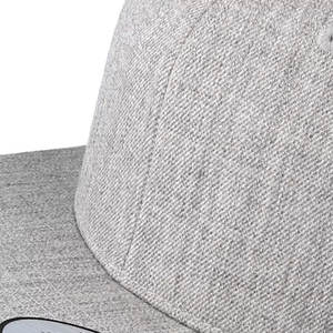 หมวกแก๊ปทรงสแนปแบ็คสำหรับเล่นกีฬาฤดูร้อน ลดราคาพิเศษ พร้อมปักโลโก้ตามสั่ง 6 แผง ผ้าแคนวาส ระบายอากาศได้ดี ใส่ได้ทั้งชายและหญิง ปรับขนาดได้ - Product Image 5