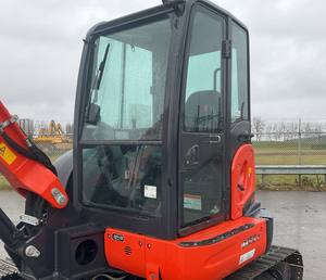 Mini pelle sur chenilles KX155-5 de 38 tonnes, moteur DE pour excavatrice, disponible à la vente. - Product Image 5