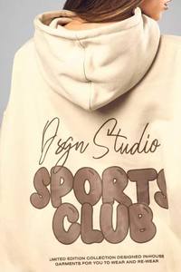 Oversize Stone 2 Piece Mujer Dsgn Studio Slogan Bubble Chándal Conjunto Transpirable Sudadera con capucha y pantalones de chándal Jogger Set Mujer Chándal - Product Image 4