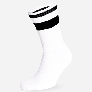 Vente en gros de chaussettes de basketball en coton de haute qualité personnalisées Chaussettes de sport épaisses unisexes décontractées pour hommes Collection de créateurs de mode - Product Image 2