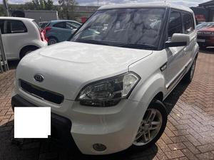 KIA SOUL 1.6 CRDI 2 AUTO EURO 4 5DR USADO, Volante a la Izquierda/Derecha - Product Image 3