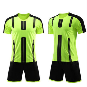 Nouvelle saison, uniforme de football d'été, maillot de football de haute qualité en gros, vêtements de sport à manches courtes, ensemble d'uniformes par sublimation - Product Image 4