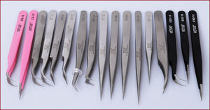 แหนบปลายแหลมสแตนเลสคุณภาพสูง พิมพ์โลโก้ได้  45/75/90 องศา  จับขนตาได้อย่างแม่นยำ  รับผลิตแบรนด์ส่วนตัว - Product Image 5