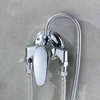 Robinet de douche de salle de bain moderne et contemporain avec fonction thermostatique, en laiton poli chromé, à poignée unique, avec jet de pluie incurvé