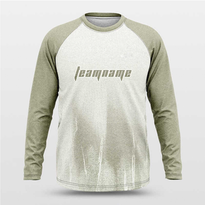 Maillot de sport de tir professionnel conçu pour la précision et les performances, avec tissu absorbant l'humidité et confort flexible - Product Image 4