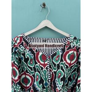 Chaqueta de invierno unisex transpirable con estampado floral de algodón puro indio - Product Image 2