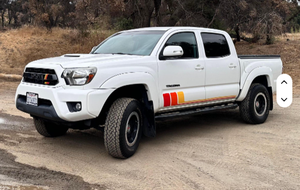 Toyota Tacoma TRD Pro 2015 Usada Recientemente, Doble Cabina, 4x4, Motor V6, Tracción en las Cuatro Ruedas - Product Image 5
