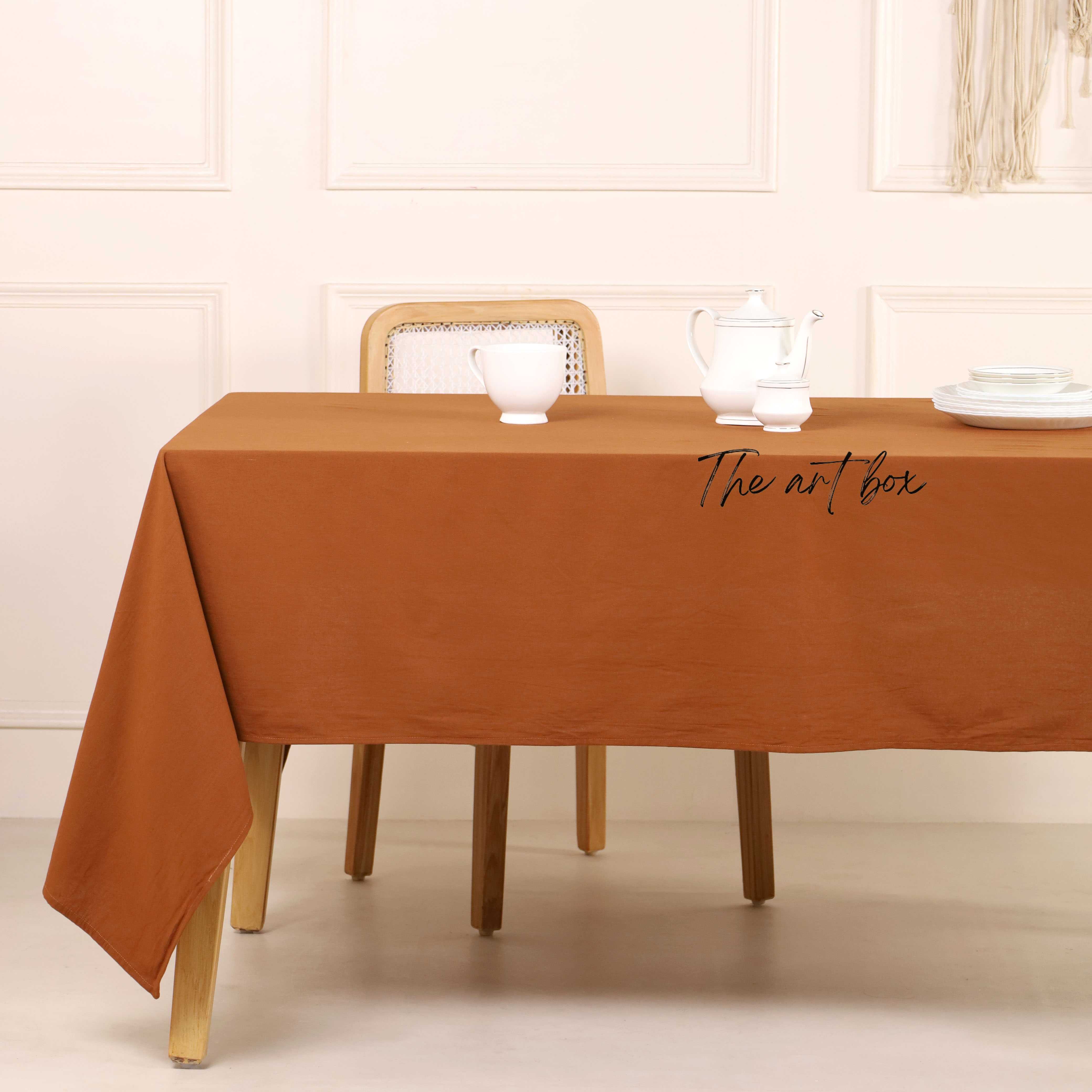 Table cover brown