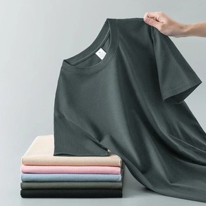 Camiseta ajustada de algodón para hombre, cuello redondo, informal, manga corta, tela de punto de alta calidad, servicio OEM con impresión de logotipo personalizado - Product Image 2