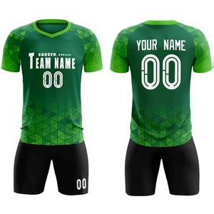 Kit de camiseta de fútbol Impresión por sublimación personalizada Tela de secado rápido OEM Teamwear Adultos Jóvenes Tallas Fábrica Entrega rápida - Product Image 4