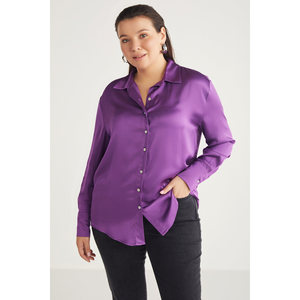Chemise en satin pour femme Yvonnebb, coupe classique, grande taille - Product Image 4