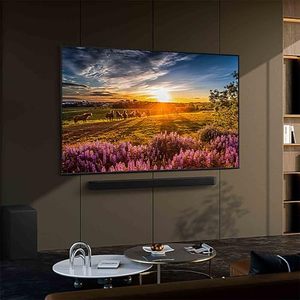 ทีวี QLED สมาร์ททีวีขนาด 55 นิ้ว ระบบปฏิบัติการ Android อัตรารีเฟรช 120Hz พอร์ต USB สีเทาไททัน พร้อมระบบสั่งงานด้วยเสียงในตัว - Product Image 3