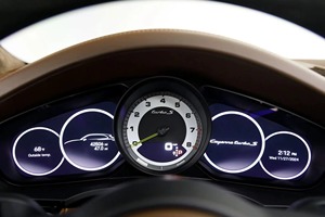 Porsche Cayenne E-Hybrid 2024 Usado en Buenas Condiciones, Certificado y Limpio - Product Image 2