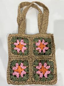 Bolso de ganchillo cuadrado vintage de 4 flores para el verano de 2025, súper hermoso tamaño grande hecho a mano - Product Image 5