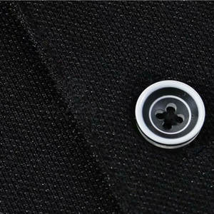 Service OEM Vêtements décontractés pour hommes pour polos Nouveau design avec logo personnalisé Meilleur prix et taille à motif uni pour polos pour adultes - Product Image 3