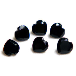 ใหม่ที่น่าตื่นตาตื่นใจนิลสีดํารูปหัวใจเหลี่ยมเพชรพลอยตัดอัญมณีหลวมคุณภาพสูงผู้ค้าส่งสั่งซื้อจํานวนมากคุณภาพดีที่สุดหินธรรมชาติ - Product Image 3