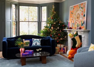 Handmade 8 cm Kashmir Paper Mache Christmas <b>Tree</b> <b>Stand</b> With Nature-Inspired Baubles Adds a Touch of Kashmiri Charm - Product Image 4