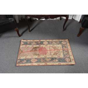 Alfombra Turca Vintage de 1.8x3.3 pies, Alfombra de Lana Ikat Roja - Product Image 2