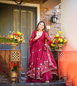 Vestido de Diseñador Indio-Pakistaní de Alta Calidad para Mujer, Manga Larga, Largo hasta el Suelo, Traje Casual, Hermoso y Natural, Listo para Usar - Product Image 1