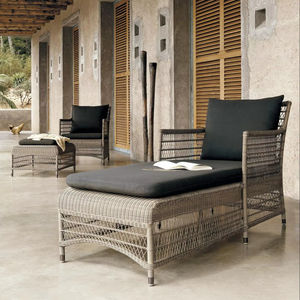 Tumbona Moderna de Ratán Sintético PRSB-025 para Uso en Villas, Hoteles, Dormitorios, Salas de Estar, Parques y Apartamentos - Product Image 1