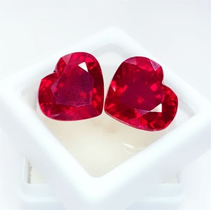 100% Pierre précieuse de rubis naturelle Coeur à facettes Pierres précieuses de naissance de guérison en vrac Pierres précieuses disponibles au prix le plus bas Vente en vrac OEM - Product Image 3