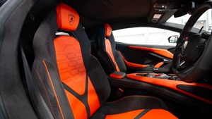 Lamborghini Revuelto RHD Coupé 2024, Boîte Automatique, Turbo, Transmission Intégrale, Cuir, Hybride, ACC, Certifié, Propre et en Bon État d'Usage - Product Image 4