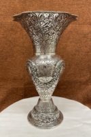 Nouveauté : Vase décoratif antique en laiton fait main, longue durée de vie, 10,5 pouces, pour la décoration de la maison et les cadeaux