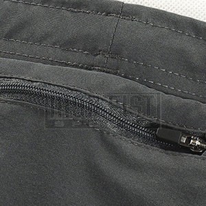 Pantalones cortos de gimnasio de secado rápido transpirables de alta calidad para hombres Pantalones cortos de entrenamiento personalizados para Fitness y entrenamiento Diseño elegante de la calle principal - Product Image 3