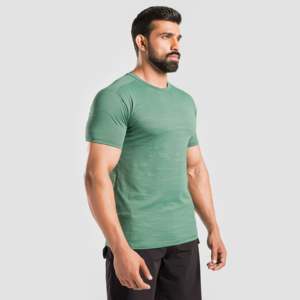 T-shirt basique Prime Alpha vert en tissu tricoté léger, compressé, teint uni avec impression sérigraphiée pour l'exercice - Product Image 1