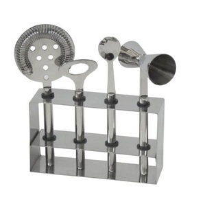 ชุดเครื่องมือผสมเครื่องดื่มระดับมืออาชีพ 5 ชิ้น ทำจากทองแดงและเงินขัดเงา พร้อมที่วางอุปกรณ์ ดีไซน์ทันสมัยสำหรับบาร์ในบ้าน - Product Image 3