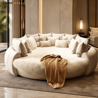 Canapé-lit rond rembourré de luxe moderne et écologique avec oreillers, lit de repos blanc pour chambre d'hôtel et salon