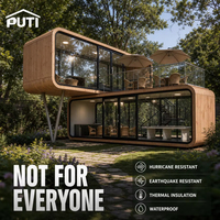 Maison préfabriquée moderne de 40 pieds à double étage, style cabane en bois grainé, pour une vie de villégiature.