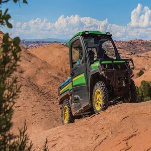 John Deeree GATOR XUV 835R construit pour la construction agricole et les travaux en plein air commandez maintenant pour une livraison rapide - Product Image 3